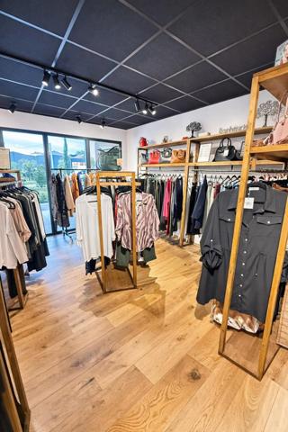 À VENDRE – FONDS DE COMMERCE –