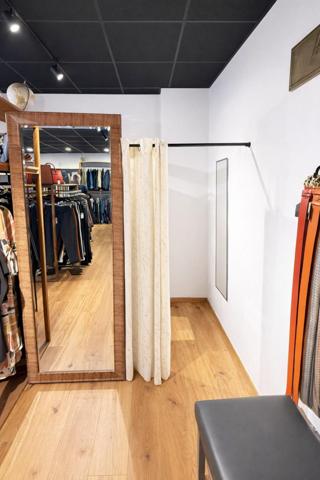 À VENDRE – FONDS DE COMMERCE –