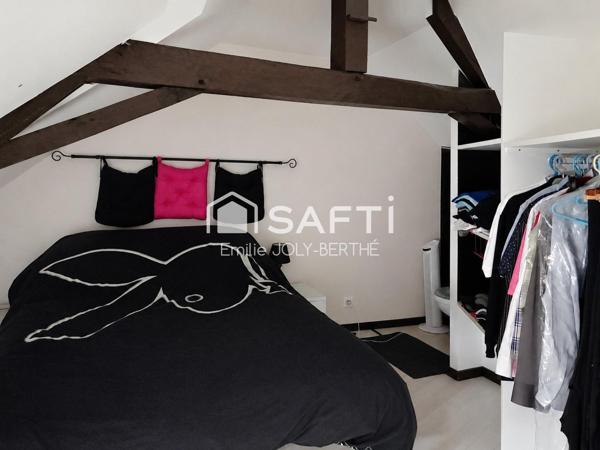 IMMEUBLE 145 M² - SECTEUR MESLAY DU MAINE / 53170