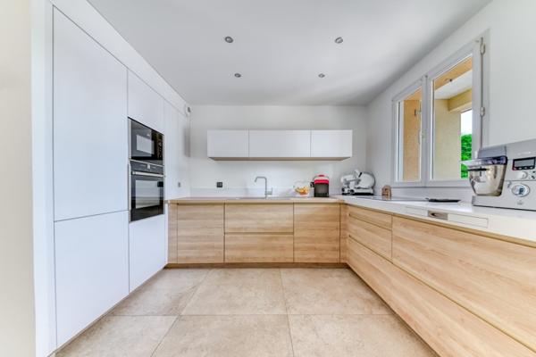 Maison à vendre |  Villefontaine |  7 pièces | 137 m²
