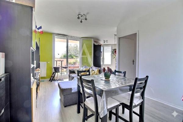 Appartement Trappes 2 pièces 45 m2