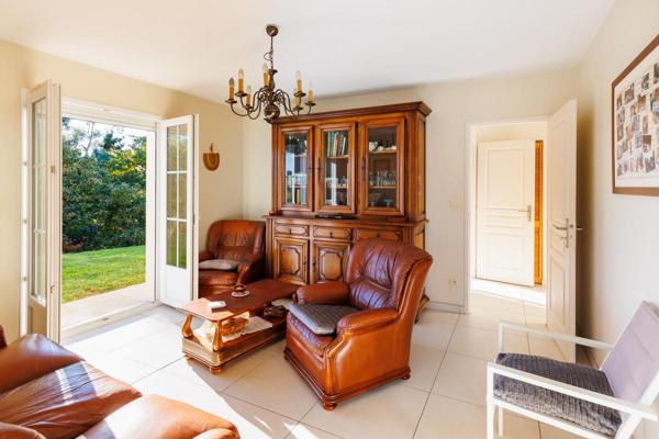 Magnifique propriété de deux maisons - Piscine à débordement vue sur les Pyrénées-