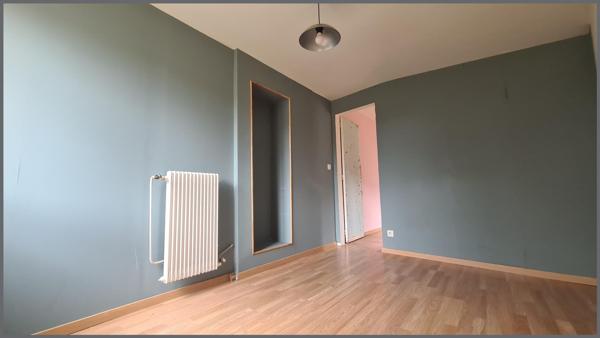 Maison à LA CHAPELLE-GAUDIN, 79150 - 7 pièces 90m²