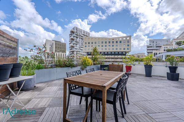 Bordeaux Saint Jean / Euratlantique - T4 en excellent étatavec grande terrasse de 70 m²
