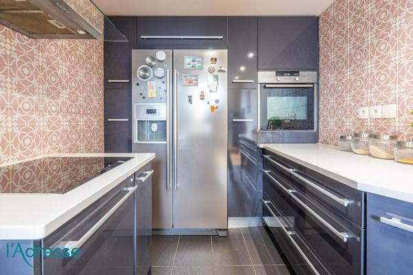 Bordeaux Saint Jean / Euratlantique - T4 en excellent étatavec grande terrasse de 70 m²