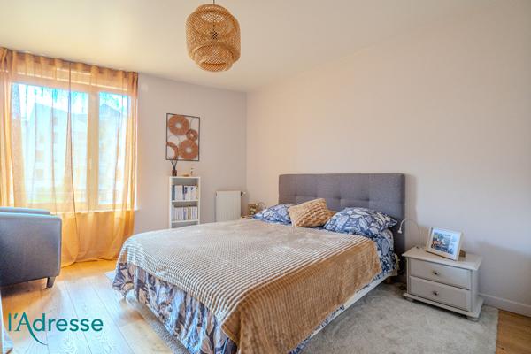 Bordeaux Saint Jean / Euratlantique - T4 en excellent étatavec grande terrasse de 70 m²