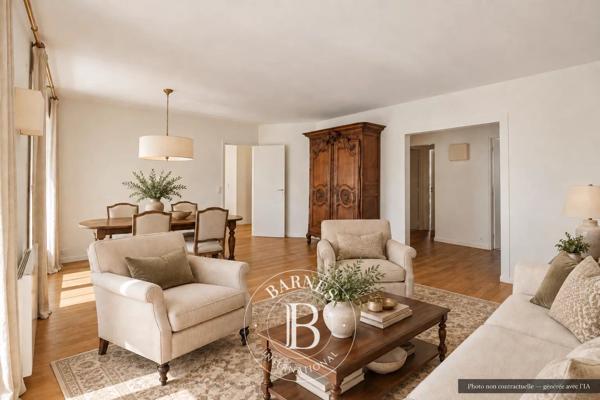 Paris 7ème, Appartement 2 Chambres -  78 m² à vendre