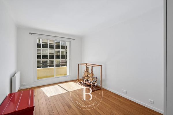 Paris 7ème, Appartement 2 Chambres -  78 m² à vendre