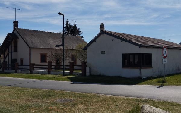 Maison à vendre    3 pièces • 140 m2 Neuvy-sur-Barangeon