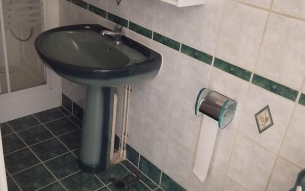 Maison à vendre    3 pièces • 140 m2 Neuvy-sur-Barangeon