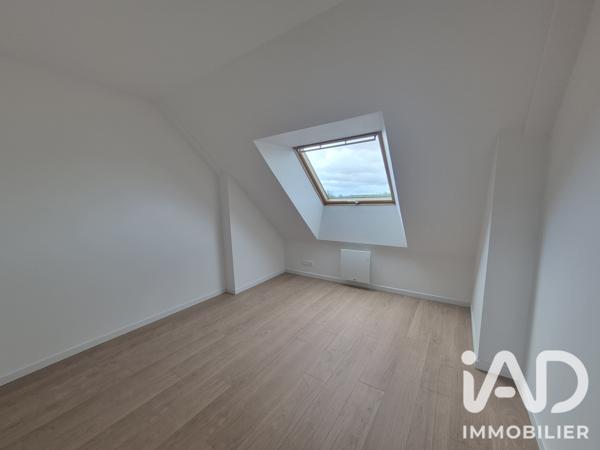 Maison à vendre 7 pièces 142,76 m² Neuilly-le-Vendin