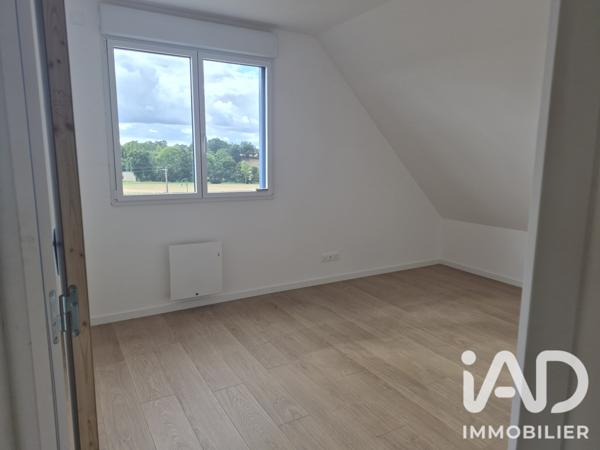 Maison à vendre 7 pièces 142,76 m² Neuilly-le-Vendin