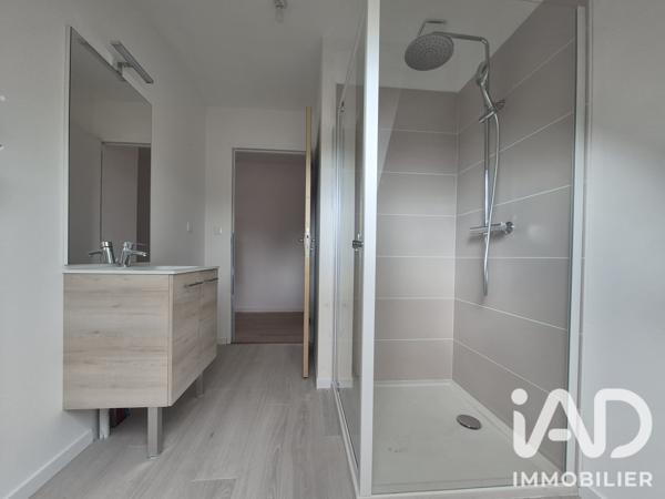 Maison à vendre 7 pièces 142,76 m² Neuilly-le-Vendin