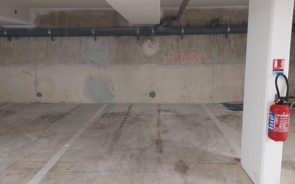 Stationnement à vendre    12 m2 Neuilly-Plaisance