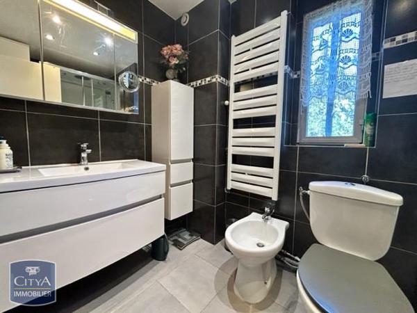 Appartement à louer 3 pièces 74m² Mandelieu-la-Napoule (06210)