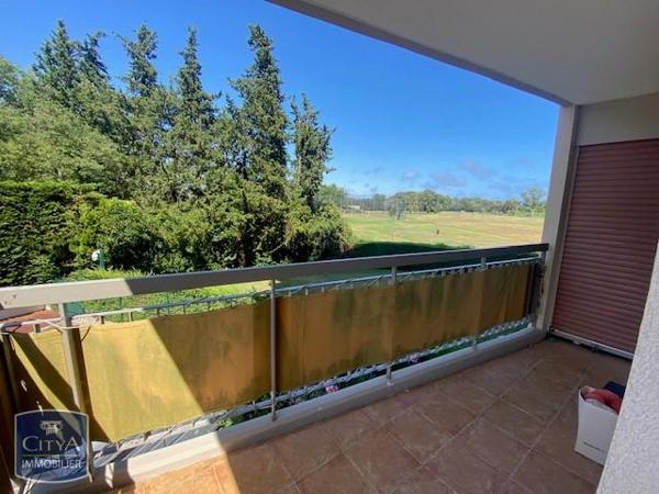 Appartement à louer 3 pièces 74m² Mandelieu-la-Napoule (06210)