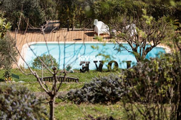 Domaine d’exception au cœur de la nature – Propriété avec gîtes et activité établie