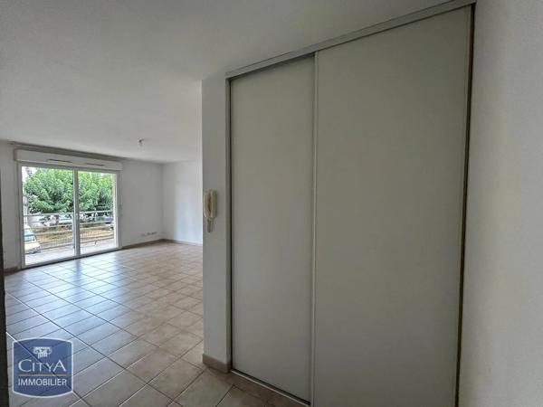 Appartement à louer 2 pièces 47.9m² Alès (30100)