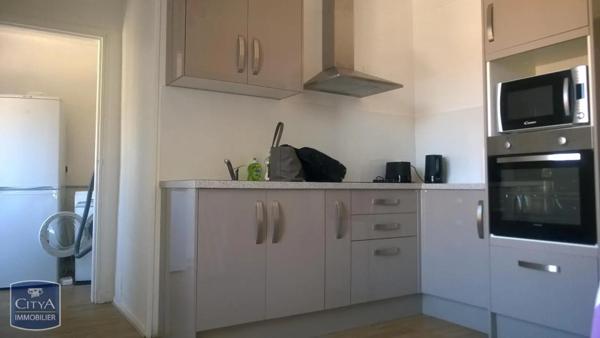 Appartement à louer 2 pièces 56m²