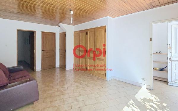 Maison à vendre    6 pièces •  Prades