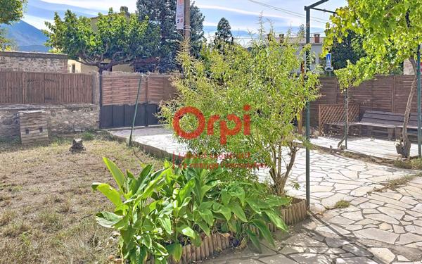 Maison à vendre    6 pièces •  Prades