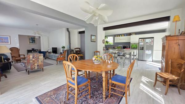 Maison Mérignac 210m²