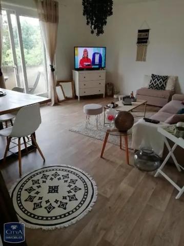 Appartement à louer 2 pièces 48.1m² Poitiers (86000)