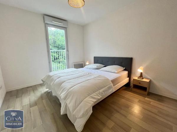 Appartement à louer 2 pièces 41.2m² Caluire-et-Cuire (69300)