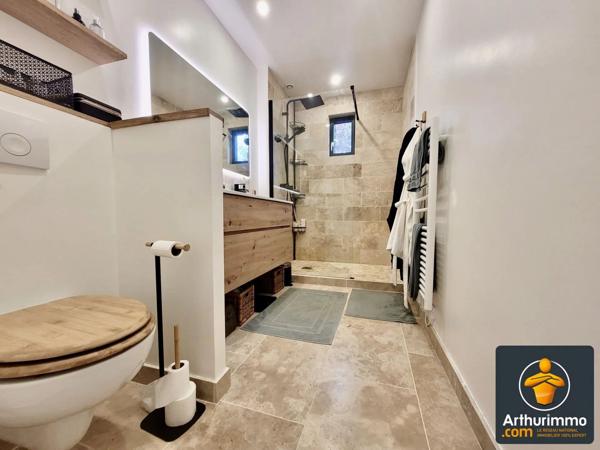 Location                                                      Maison
                        
                     7 pièces                      133 m2                     à Nanterre