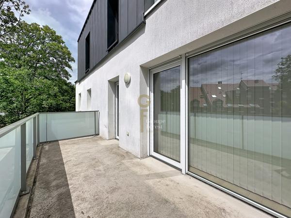 APPARTEMENT NEUF T4, TERRASSE ET DEUX PARKINGS EN SOUS-SOL