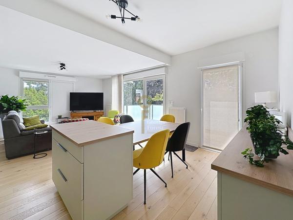APPARTEMENT NEUF T4, TERRASSE ET DEUX PARKINGS EN SOUS-SOL
