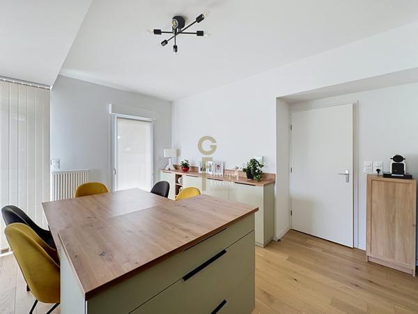APPARTEMENT NEUF T4, TERRASSE ET DEUX PARKINGS EN SOUS-SOL