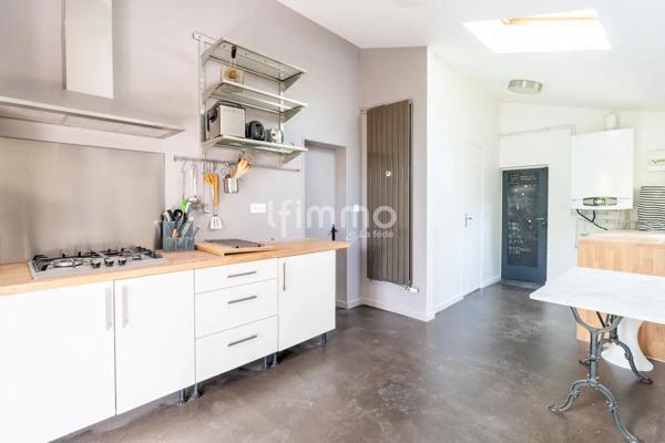 Maison familiale + Maison d'hôte et Dépendance- Terrain 1252m2