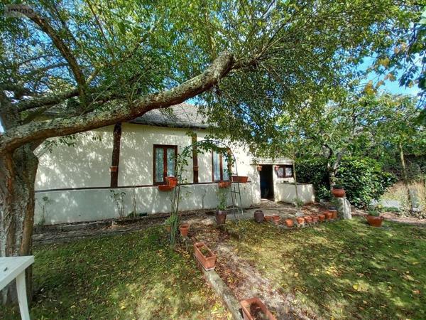 Maison à vendre à Haleine dans l'Orne (61410), ref : 61049-1035