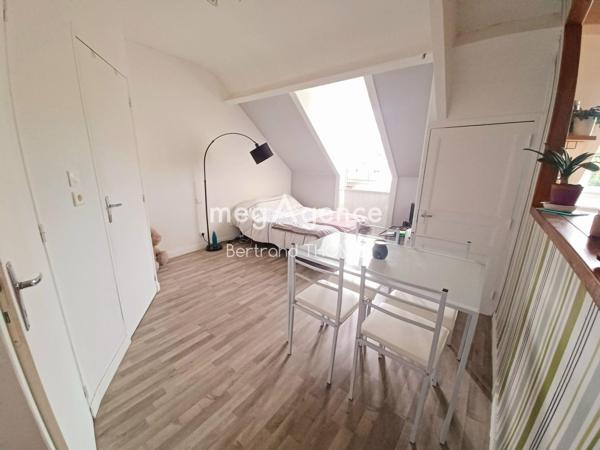 Immeuble à FOUGERES, 35300 - 244m²