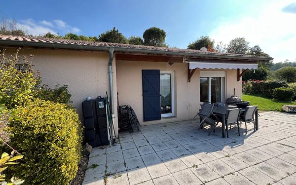 Maison à vendre    4 pièces •  Beausemblant