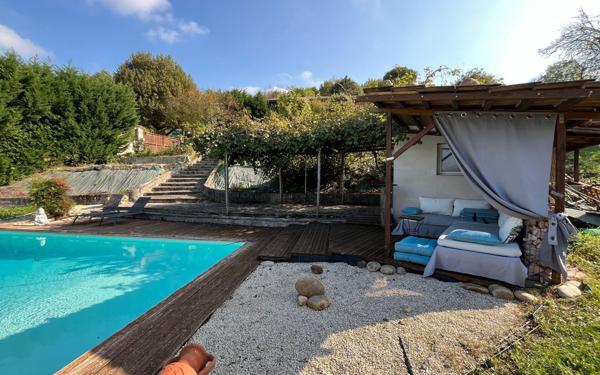 Maison à vendre    4 pièces •  Beausemblant