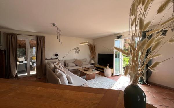 Maison à vendre    4 pièces •  Beausemblant