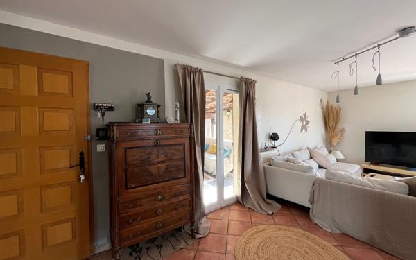 Maison à vendre    4 pièces •  Beausemblant