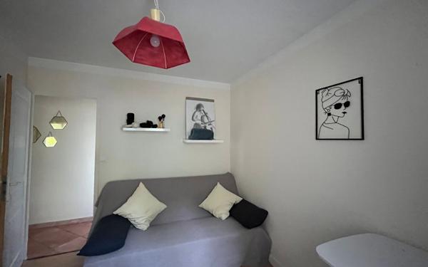 Maison à vendre    4 pièces •  Beausemblant