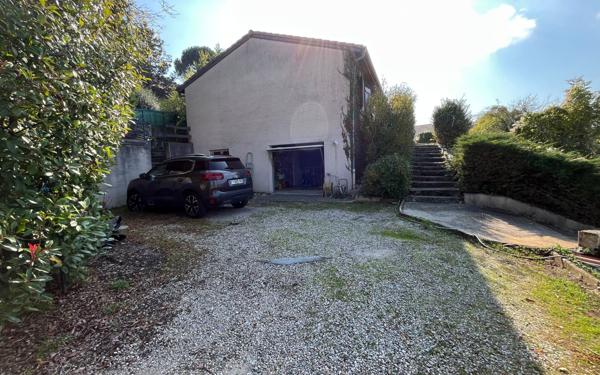 Maison à vendre    4 pièces •  Beausemblant