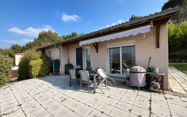 Maison à vendre    4 pièces •  Beausemblant