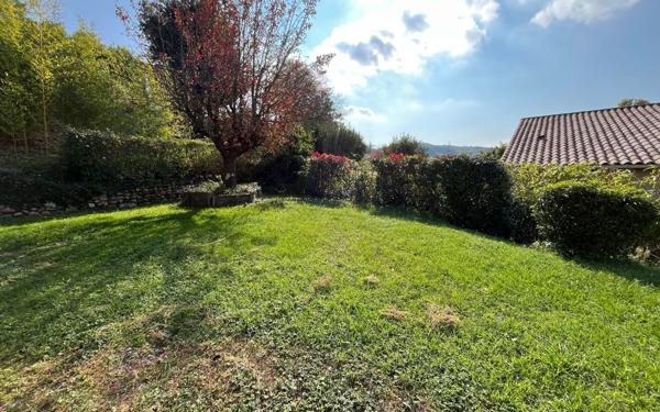 Maison à vendre    4 pièces •  Beausemblant