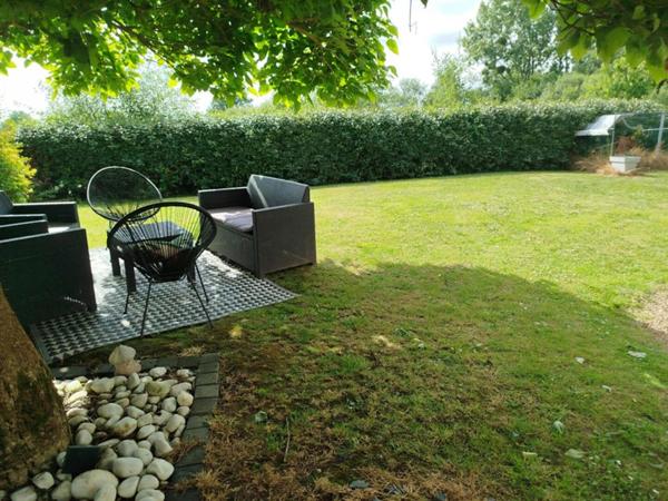 Maison en pierre avec 4 chambres