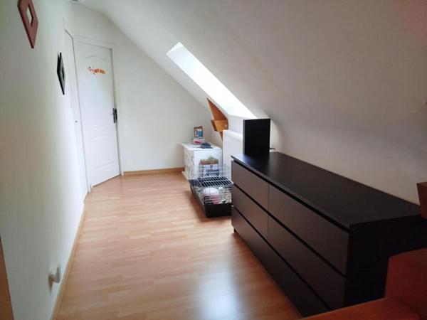 Maison en pierre avec 4 chambres