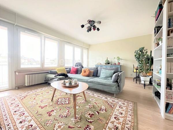 Appartement, 650 m de la gare, balcon et cave (possibilité d'acquérir un garage en supplément)