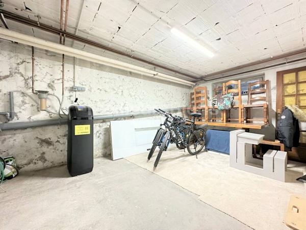 Appartement, 650 m de la gare, balcon et cave (possibilité d'acquérir un garage en supplément)