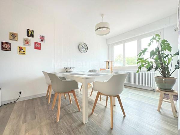 Appartement, 650 m de la gare, balcon et cave (possibilité d'acquérir un garage en supplément)