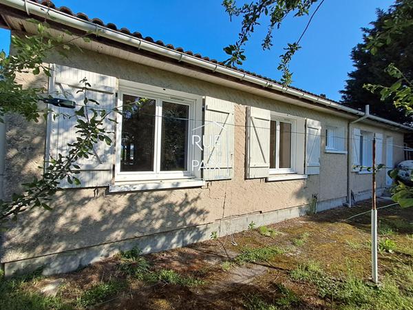 86230 SERIGNY Maison de plain pied 4 chambres Serigny + Jardin de plus de 1600 m²