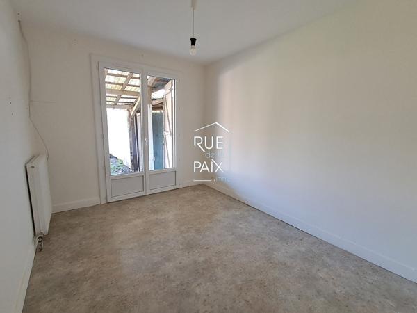 86230 SERIGNY Maison de plain pied 4 chambres Serigny + Jardin de plus de 1600 m²